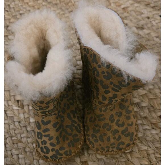 UGG Australia Cassie leopard baby infant 2-3C (6-12mos) - Picture 3 of 7